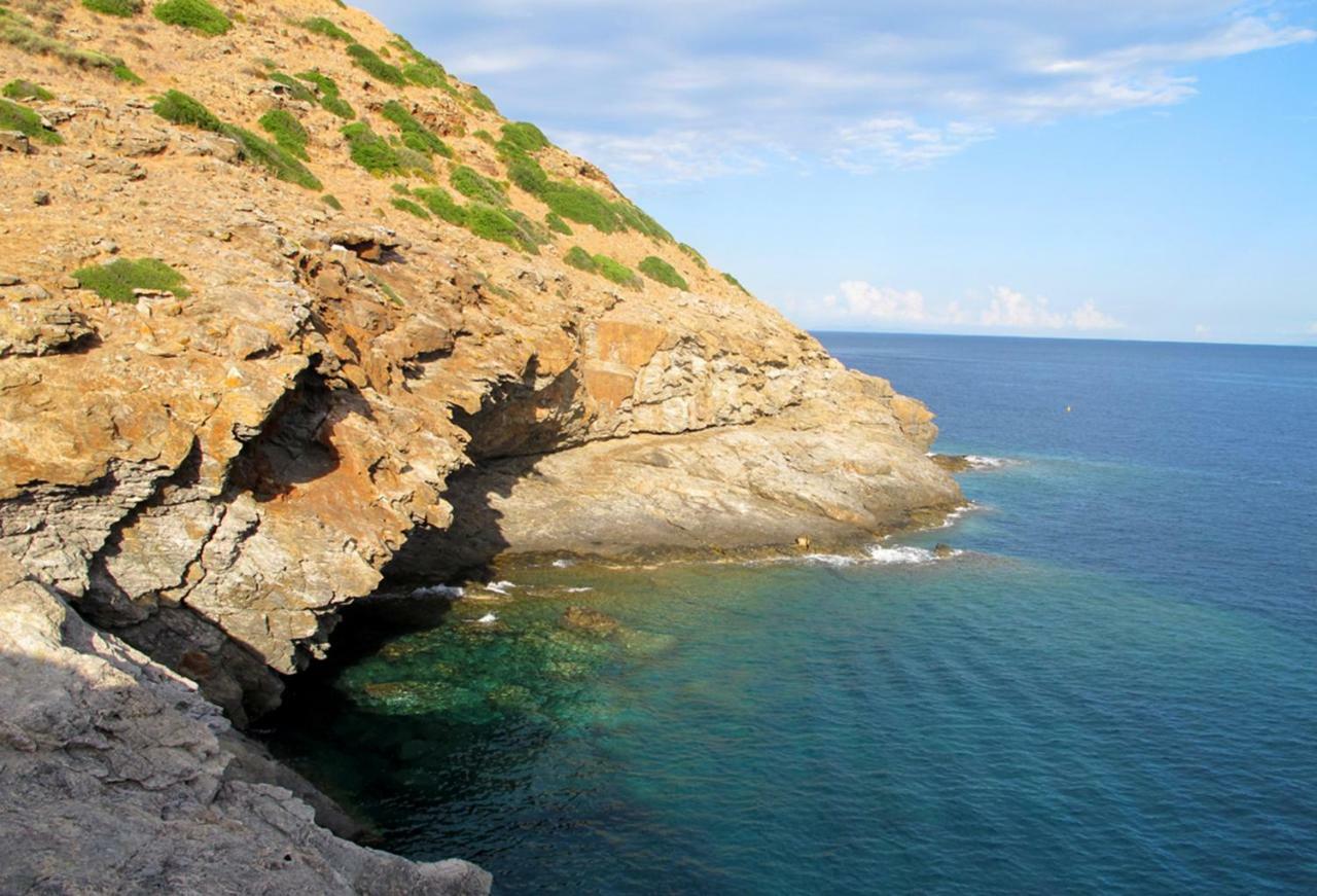 Isola D'Elba Come In Barca, A Un Tuffo Dal Mare Capoliveri  Eksteriør billede