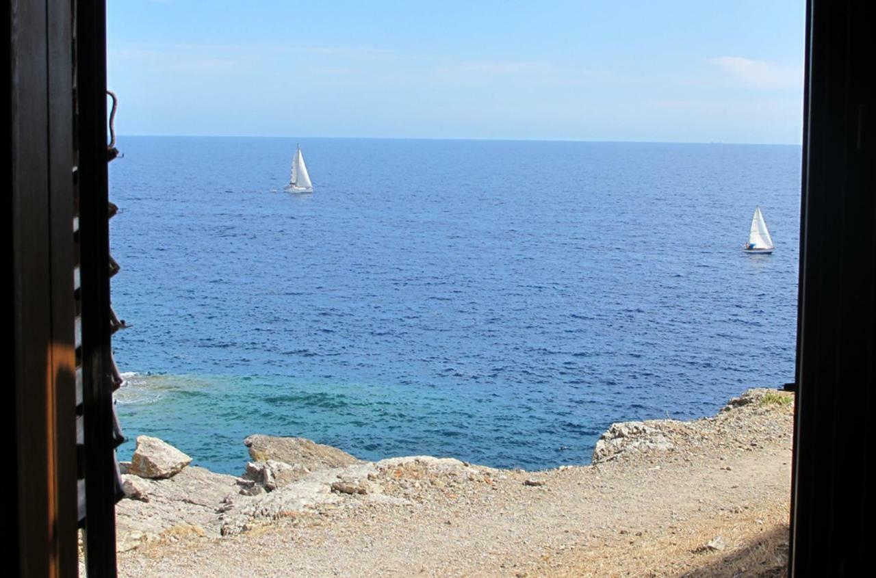 Isola D'Elba Come In Barca, A Un Tuffo Dal Mare Capoliveri  Eksteriør billede