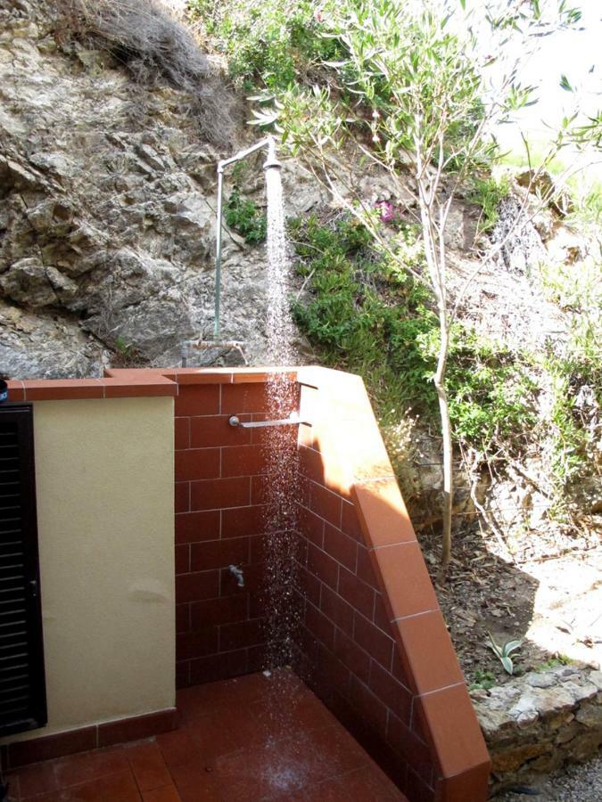 Isola D'Elba Come In Barca, A Un Tuffo Dal Mare Capoliveri  Eksteriør billede